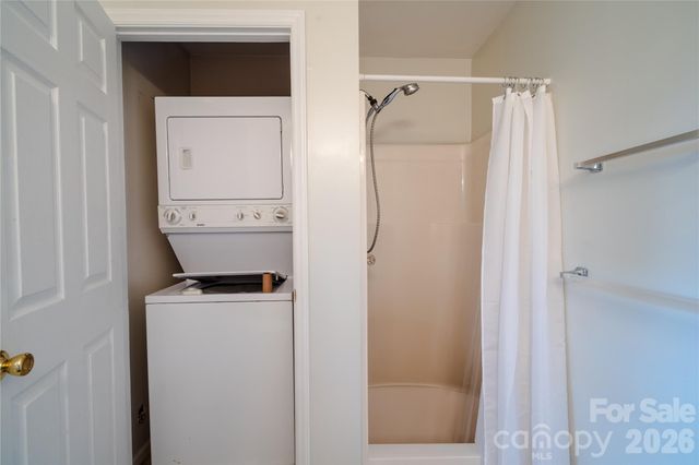 5315 Ruth Drive, Charlotte, NC 28215