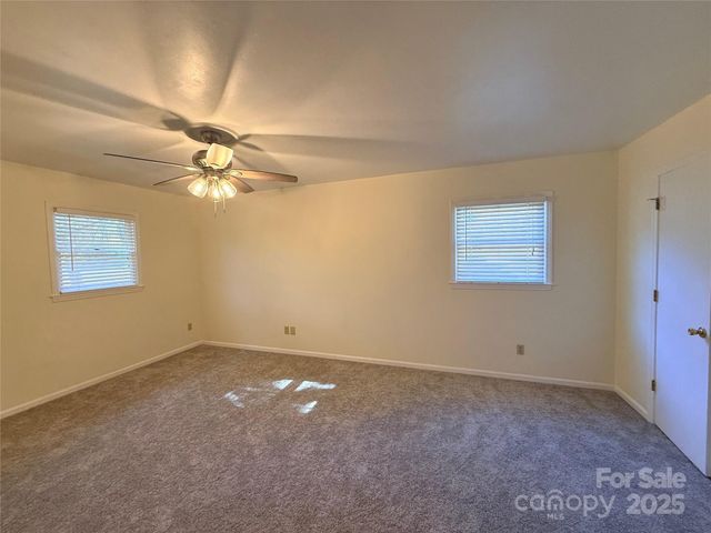 5315 Ruth Drive, Charlotte, NC 28215