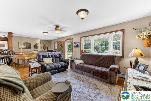1433 Flint Hill Road, Upper Saucon Twp, PA 18036