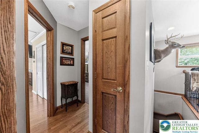 1433 Flint Hill Road, Upper Saucon Twp, PA 18036
