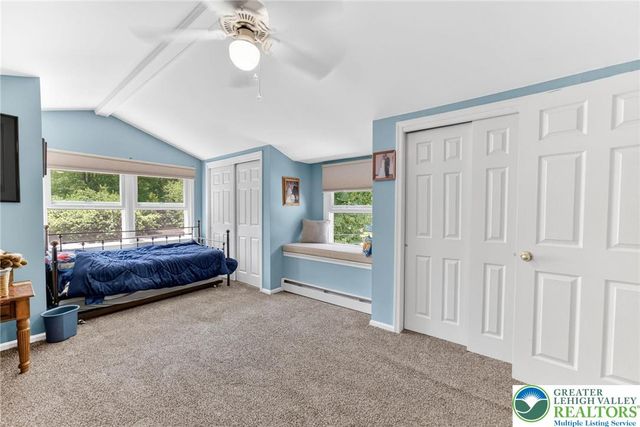 1433 Flint Hill Road, Upper Saucon Twp, PA 18036