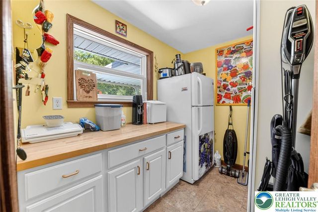 1433 Flint Hill Road, Upper Saucon Twp, PA 18036