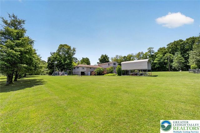 1433 Flint Hill Road, Upper Saucon Twp, PA 18036