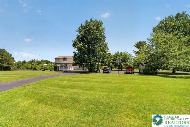 1433 Flint Hill Road, Upper Saucon Twp, PA 18036