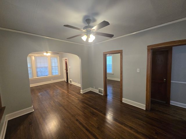 4116 N Maplewood Avenue 1, Chicago, IL 60618