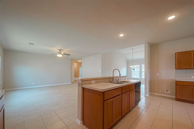 4435 Painted Bunting Lane, Baytown, TX 77521