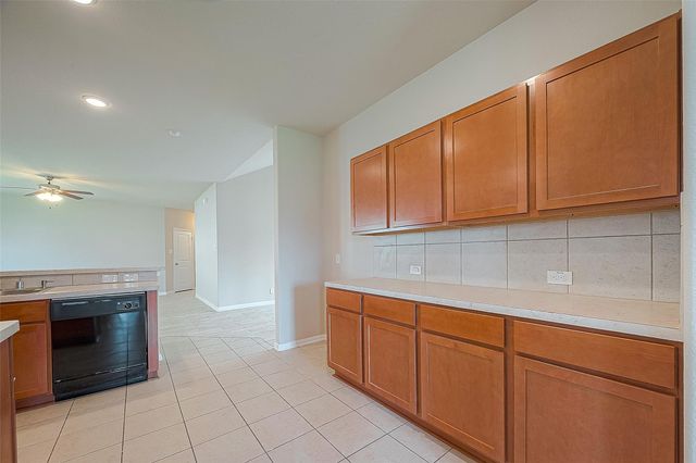 4435 Painted Bunting Lane, Baytown, TX 77521