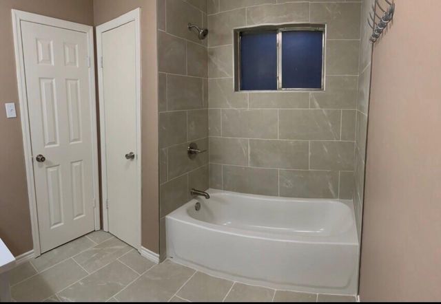 1505 Packsaddle Lane, Baytown, TX 77521