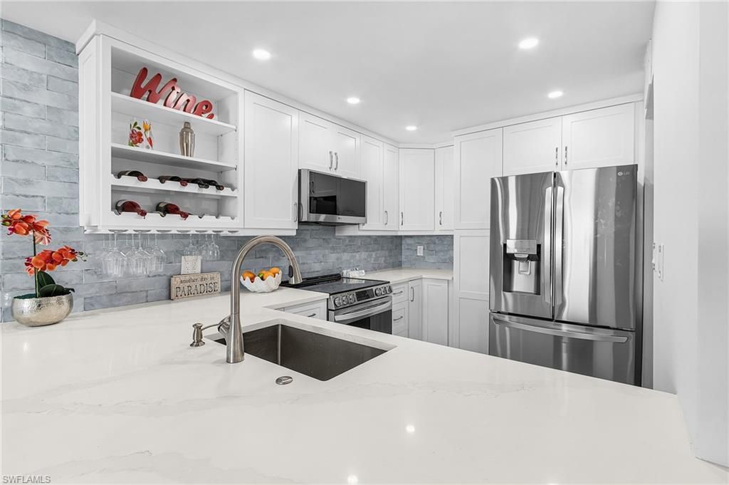 26340 Hickory BLVD 803, BONITA SPRINGS, FL 34134 — photo 4
