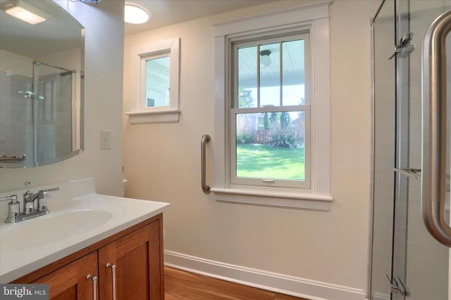 117 WILLOW RD, Harrisburg, PA 17109