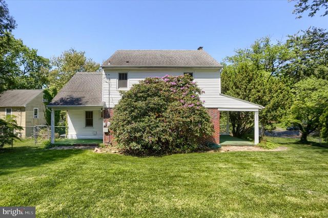 117 WILLOW RD, Harrisburg, PA 17109