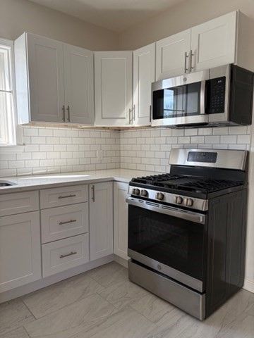 13 Orchard 1, East Providence, RI 02914