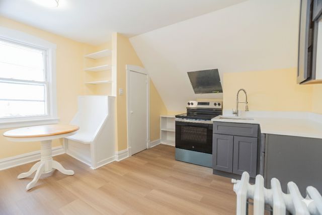 1330 W Norwood Street 3, Chicago, IL 60660