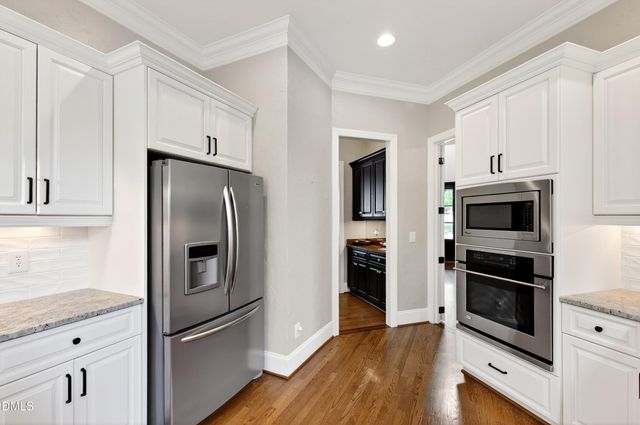 923 Dominion Hill Drive, Cary, NC 27519