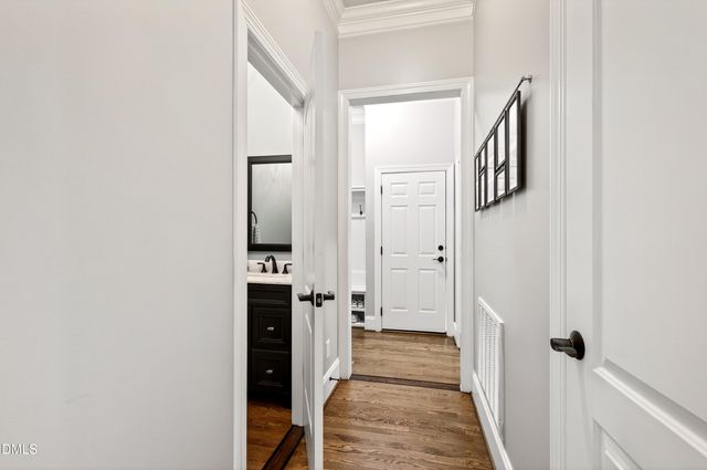 923 Dominion Hill Drive, Cary, NC 27519