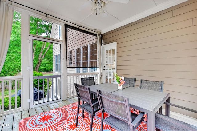 923 Dominion Hill Drive, Cary, NC 27519