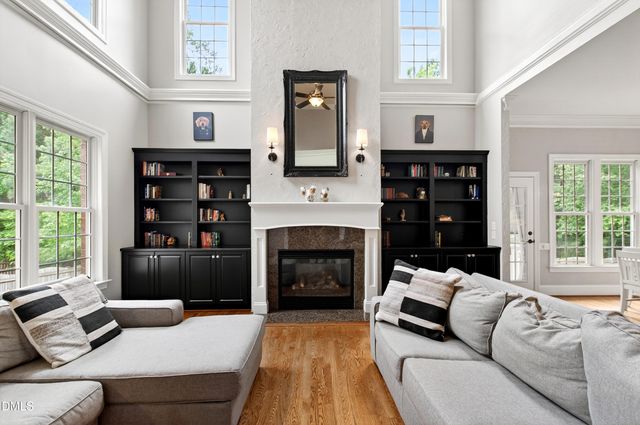 923 Dominion Hill Drive, Cary, NC 27519