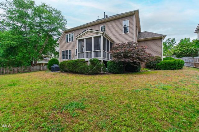 923 Dominion Hill Drive, Cary, NC 27519