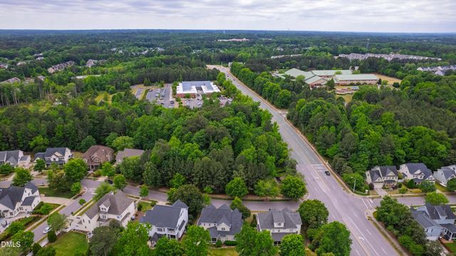 923 Dominion Hill Drive, Cary, NC 27519