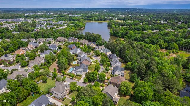923 Dominion Hill Drive, Cary, NC 27519