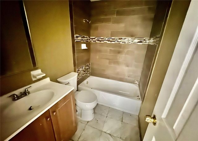 2006 SARAZEN DRIVE, Orlando, FL 32808