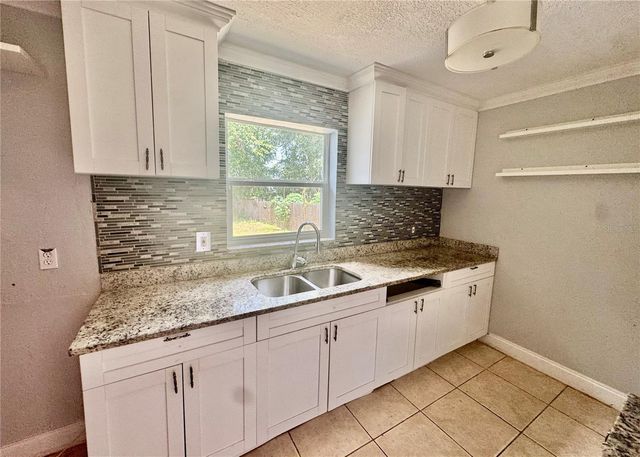 2006 SARAZEN DRIVE, Orlando, FL 32808