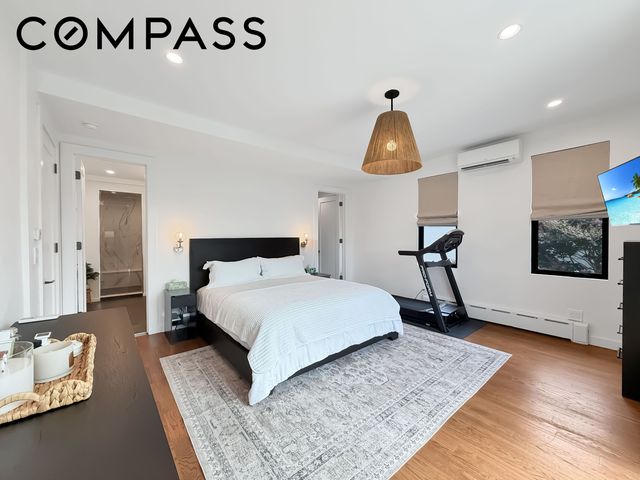 3925 Lyme Avenue, New York City, NY 11224