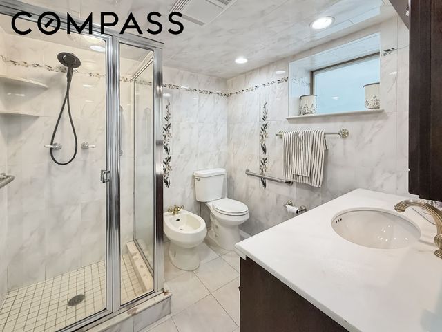 3925 Lyme Avenue, New York City, NY 11224