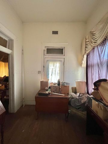 510 NW Avenue D, Childress, TX 79201