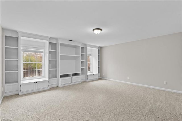 3812 Durness Way, Greensboro, NC 27455