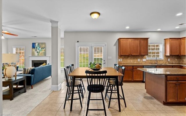 3812 Durness Way, Greensboro, NC 27455