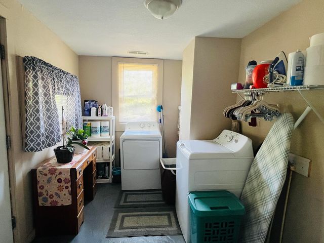 720 Highland Street, Cabool, MO 65689