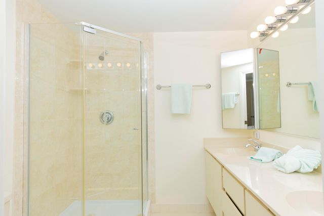 2410 24th Court, Jupiter, FL 33477