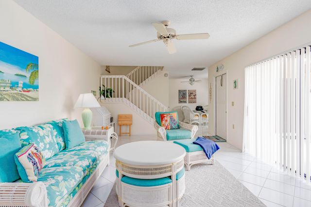 2410 24th Court, Jupiter, FL 33477