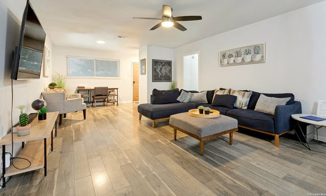 346 Shannon Lee, San Antonio, TX 78216