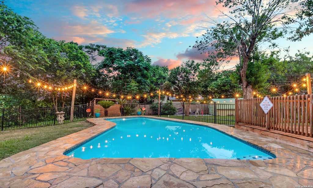 346 Shannon Lee, San Antonio, TX 78216