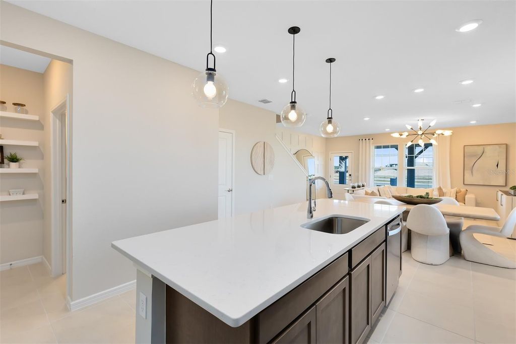 Image 13 of property listing at 10602 EVENING STAR STREET, Orlando, FL 32829