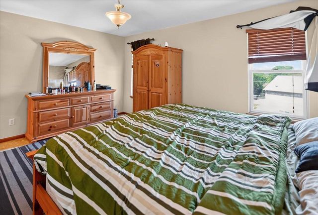 5150 Crescent Oaks Drive, Madison, WI 53704