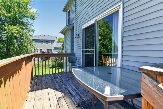 5150 Crescent Oaks Drive, Madison, WI 53704