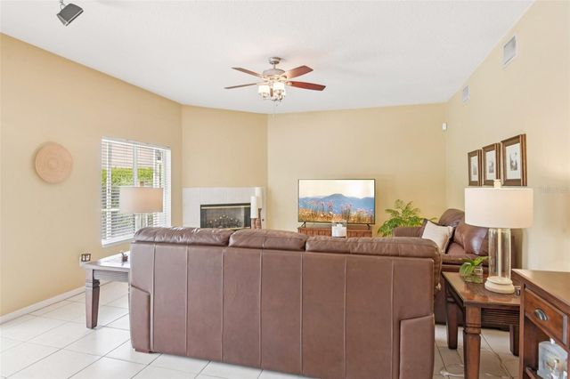 4021 FISHERMANS COVE COURT, Lutz, FL 33558