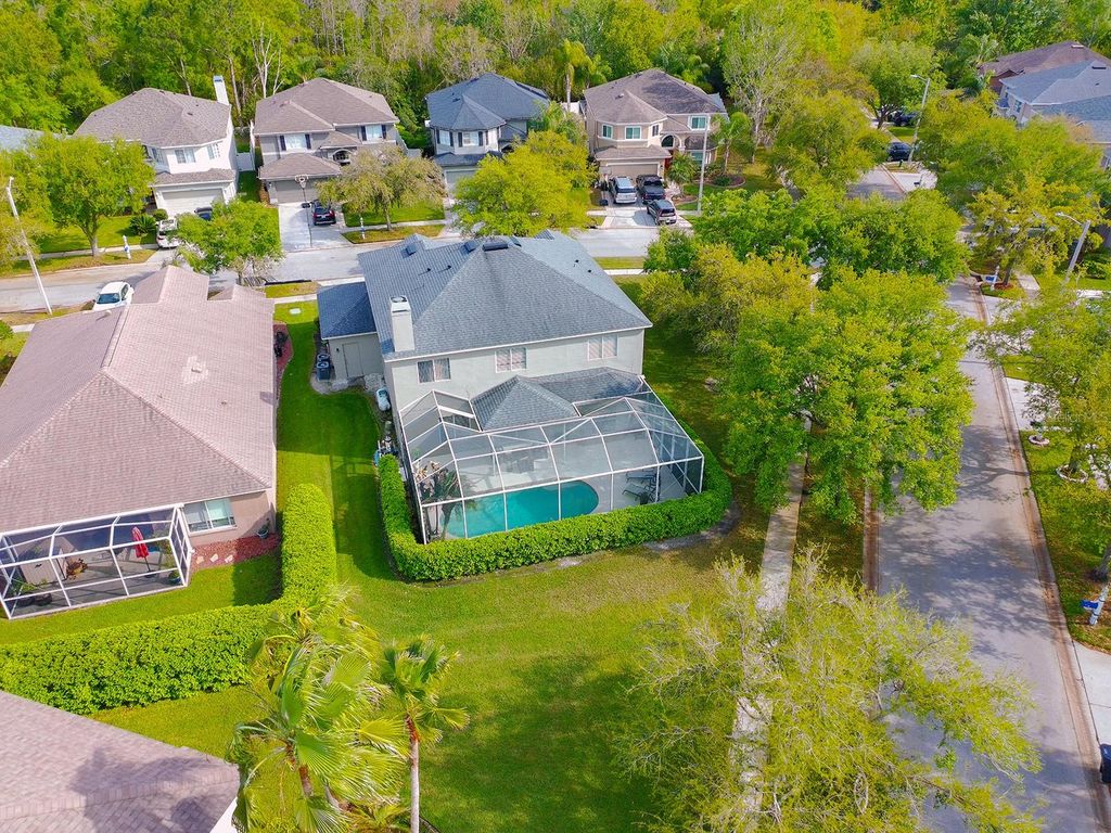 Image 50 of property listing at 4021 FISHERMANS COVE COURT, Lutz, FL 33558