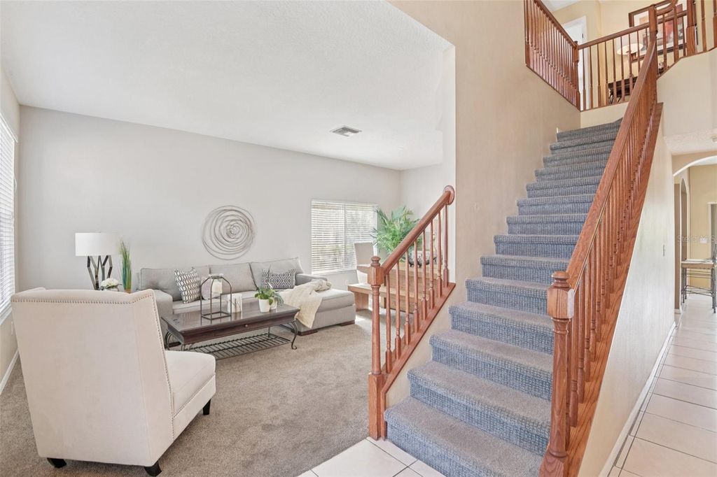 Image 7 of property listing at 4021 FISHERMANS COVE COURT, Lutz, FL 33558