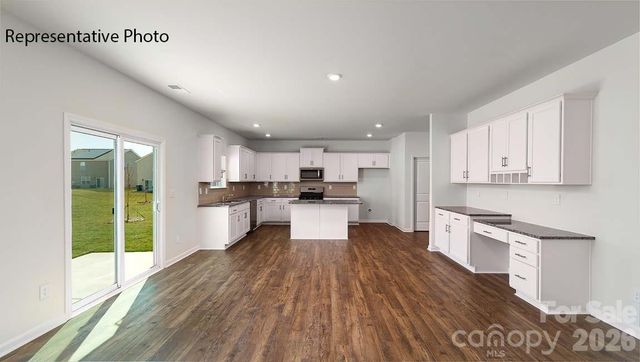 127 Pecan Grove Lane, Statesville, NC 28677