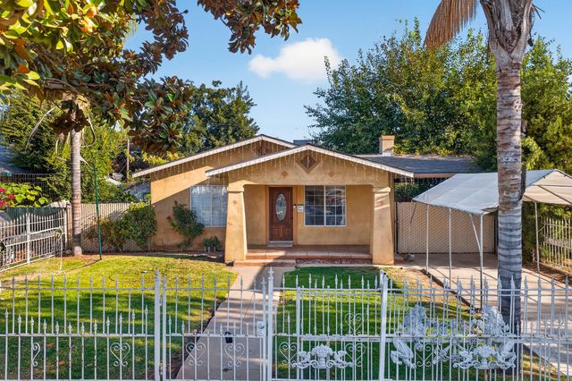 4531 E Illinois Avenue, Fresno, CA 93702