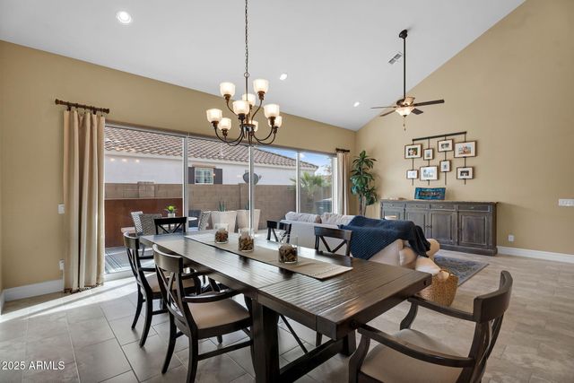 4306 E YELLOWSTONE Place, Chandler, AZ 85249