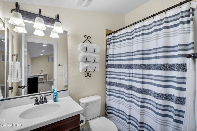 4306 E YELLOWSTONE Place, Chandler, AZ 85249