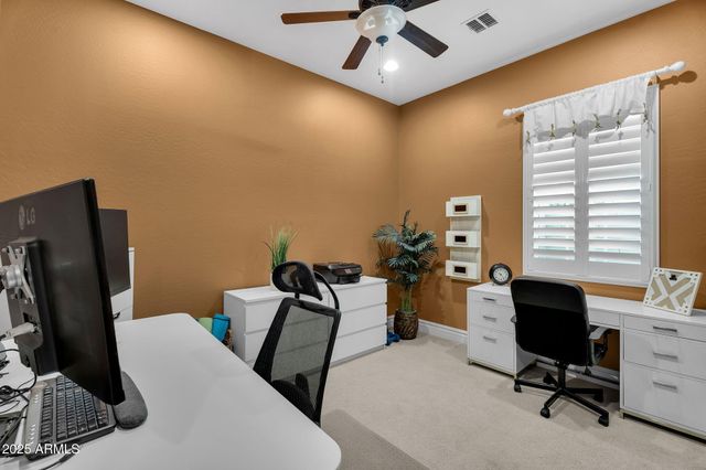 4306 E YELLOWSTONE Place, Chandler, AZ 85249