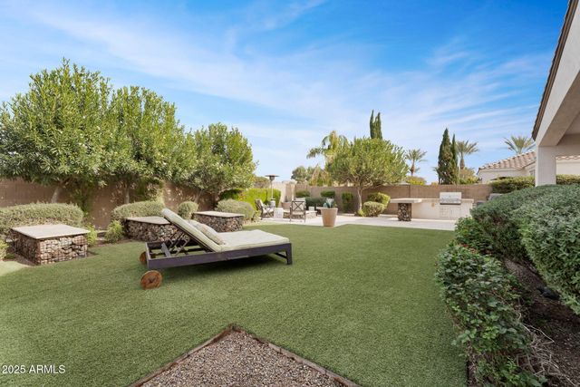 4306 E YELLOWSTONE Place, Chandler, AZ 85249