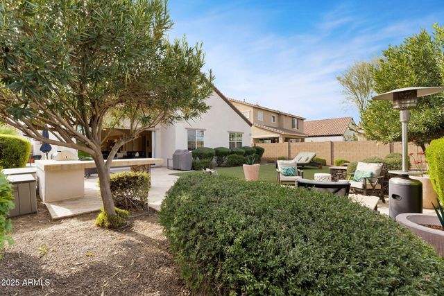 4306 E YELLOWSTONE Place, Chandler, AZ 85249