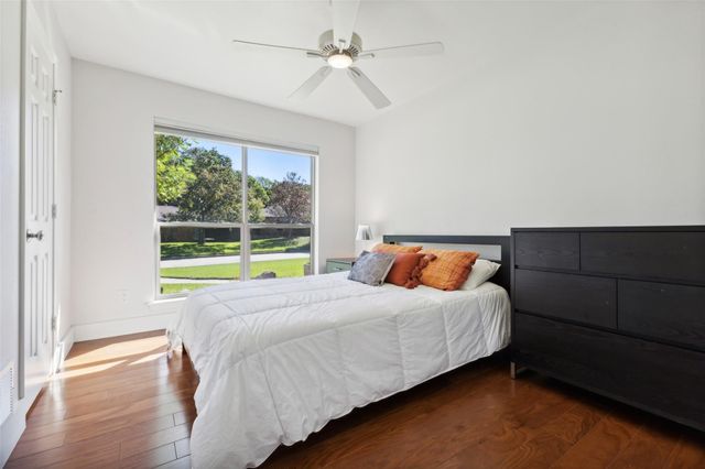 10 Valley Wood Court, Trophy Club, TX 76262